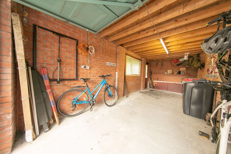 External garage